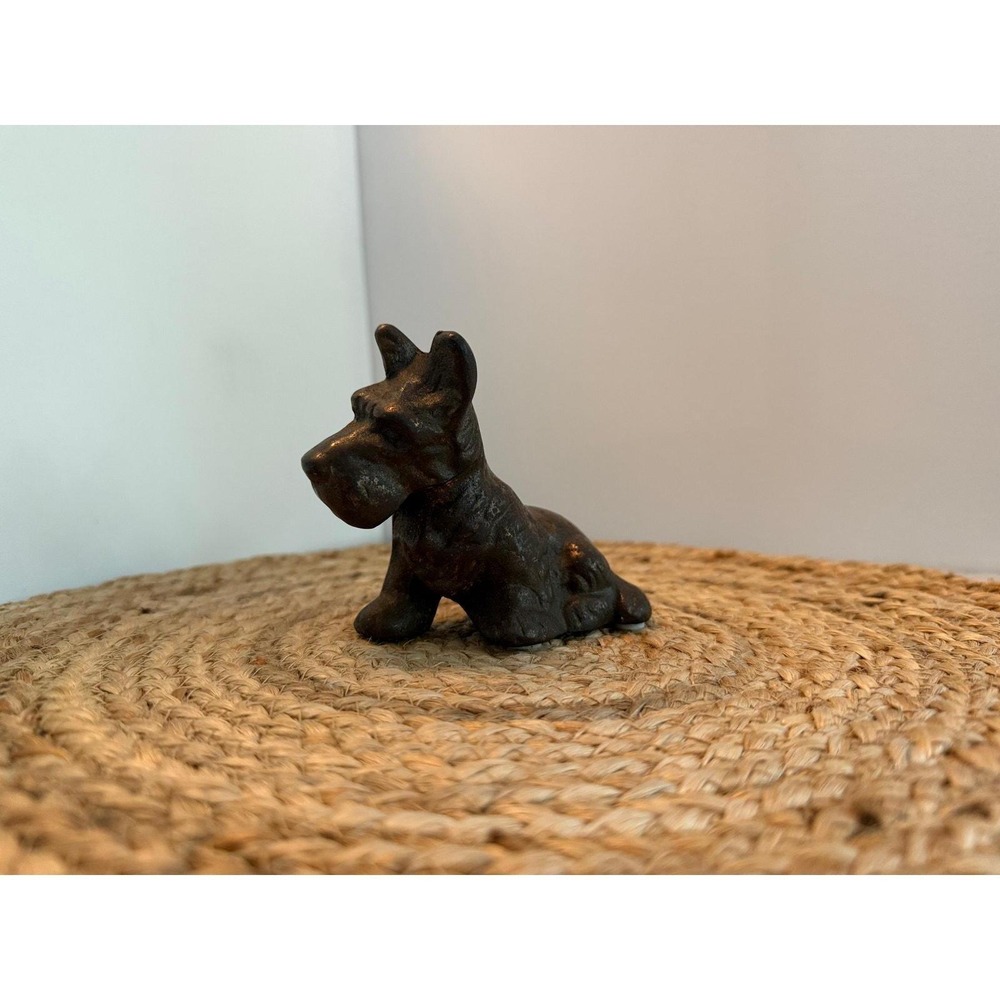 Bronze Scottie dog with patina, vintage bookend paperweight